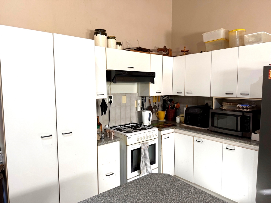 4 Bedroom Property for Sale in Bergzicht Western Cape